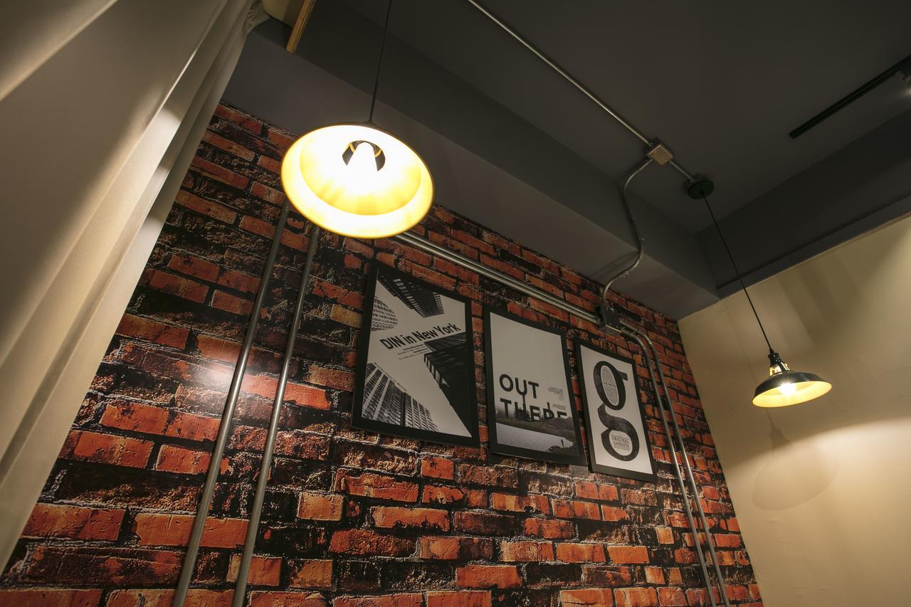 Loft Hostel Fengjia Taichung Dış mekan fotoğraf