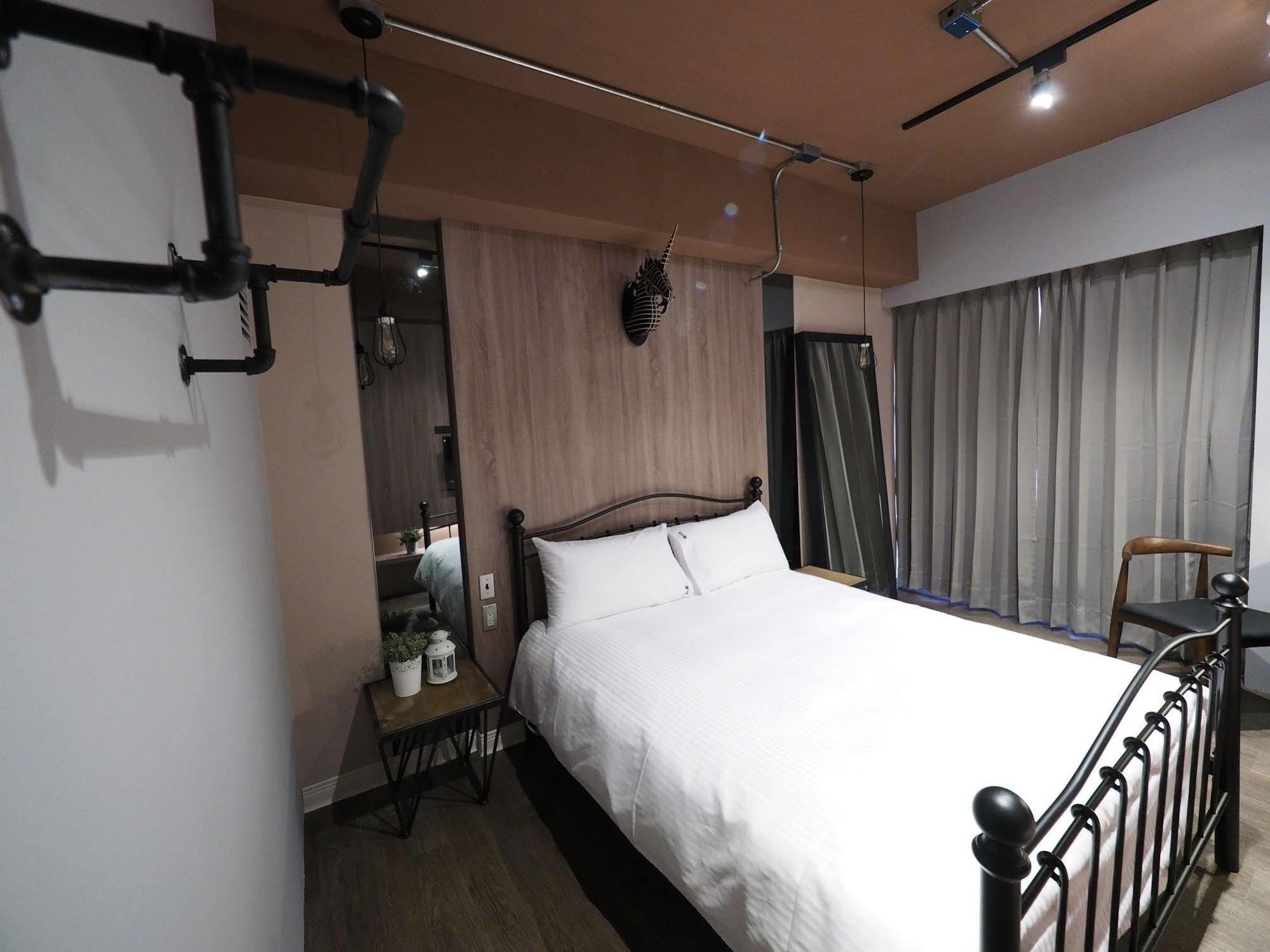 Loft Hostel Fengjia Taichung Dış mekan fotoğraf